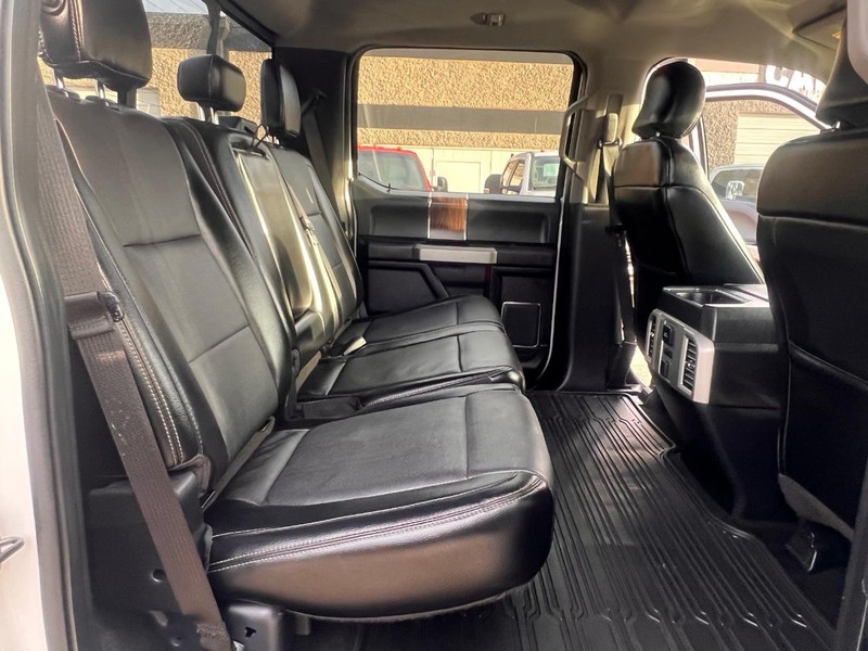 Ford F-150 Vehicle Full-screen Gallery Image 49