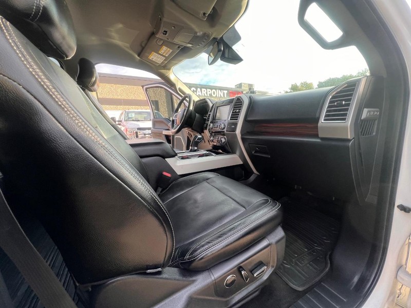 Ford F-150 Vehicle Full-screen Gallery Image 50