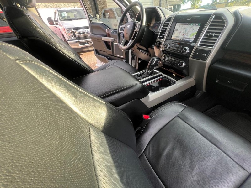 Ford F-150 Vehicle Full-screen Gallery Image 52