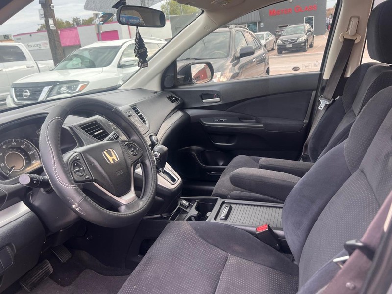 Honda CR-V Vehicle Full-screen Gallery Image 16