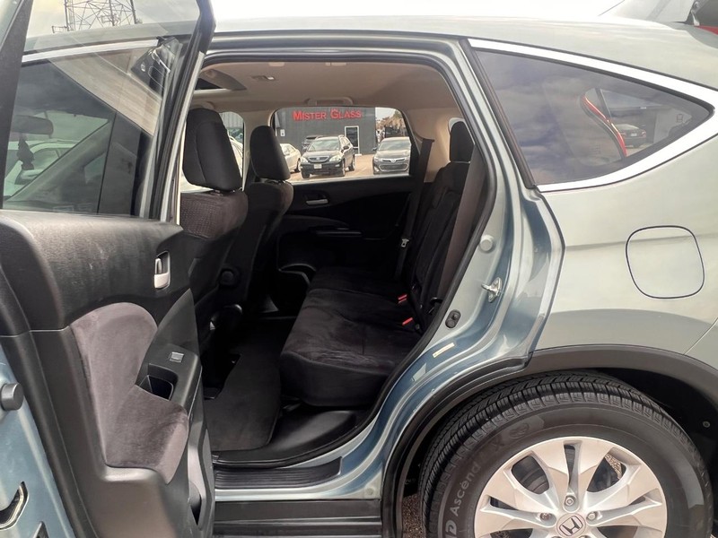 Honda CR-V Vehicle Full-screen Gallery Image 19