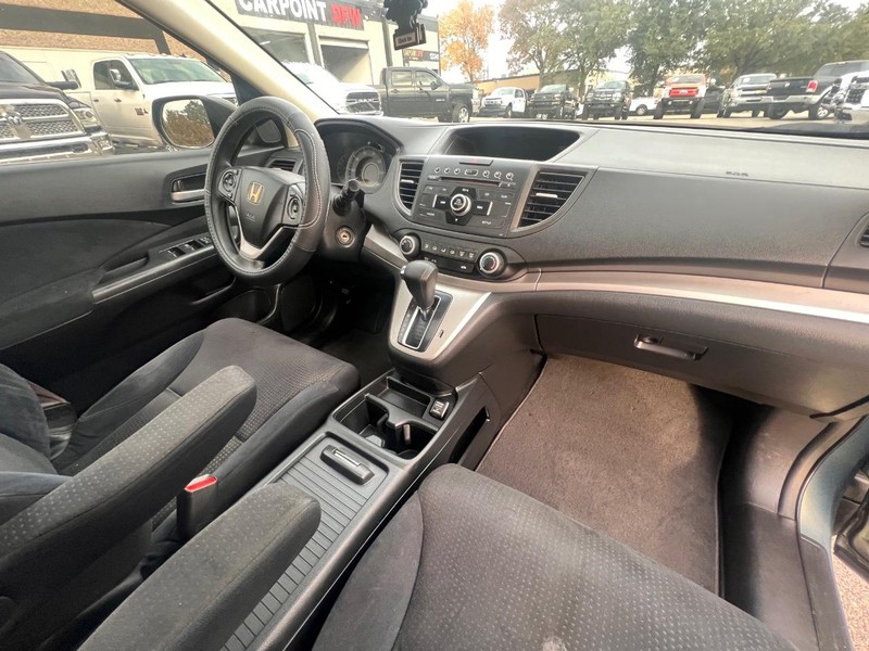 Honda CR-V Vehicle Full-screen Gallery Image 24