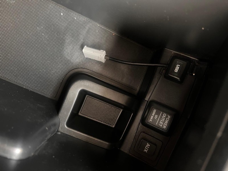 Honda CR-V Vehicle Full-screen Gallery Image 32