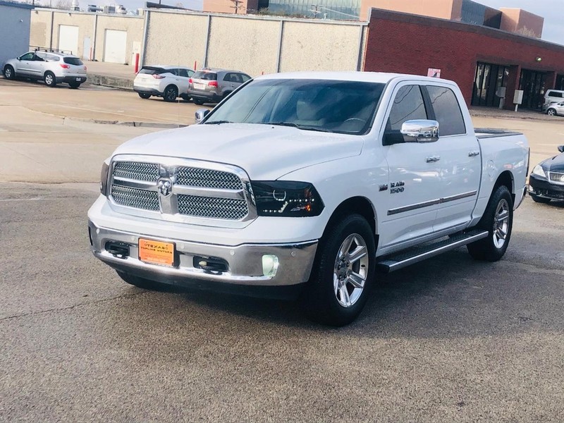 Ram 1500 Vehicle Full-screen Gallery Image 05
