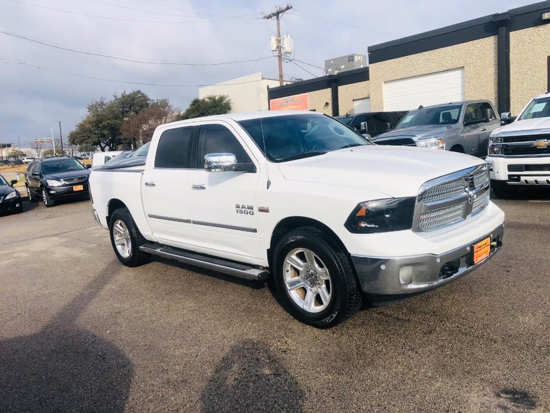 Ram 1500 Vehicle Full-screen Gallery Image 06