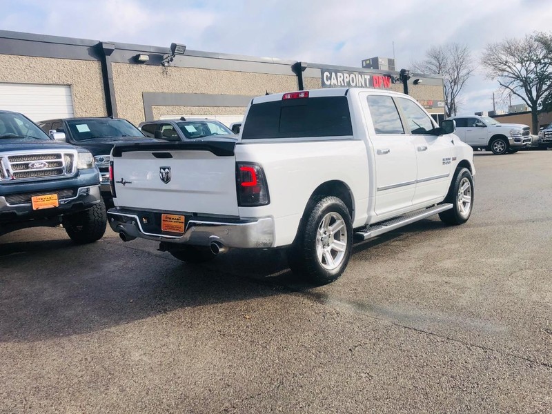 Ram 1500 Vehicle Full-screen Gallery Image 09