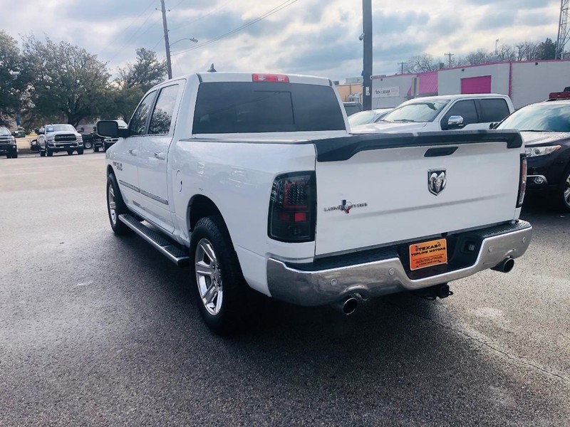 Ram 1500 Vehicle Full-screen Gallery Image 12