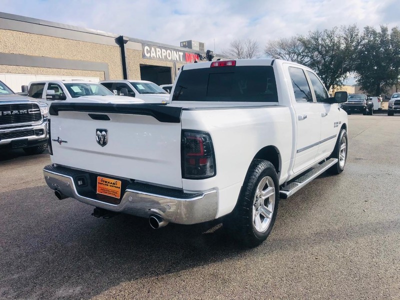 Ram 1500 Vehicle Full-screen Gallery Image 19