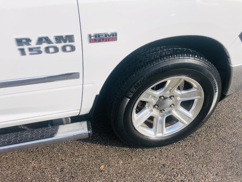 Ram 1500 Vehicle Full-screen Gallery Image 20