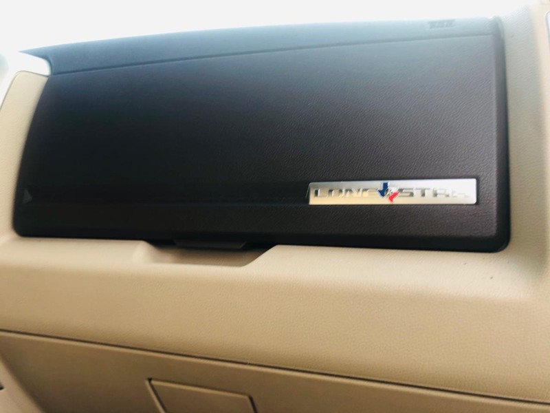 Ram 1500 Vehicle Full-screen Gallery Image 33