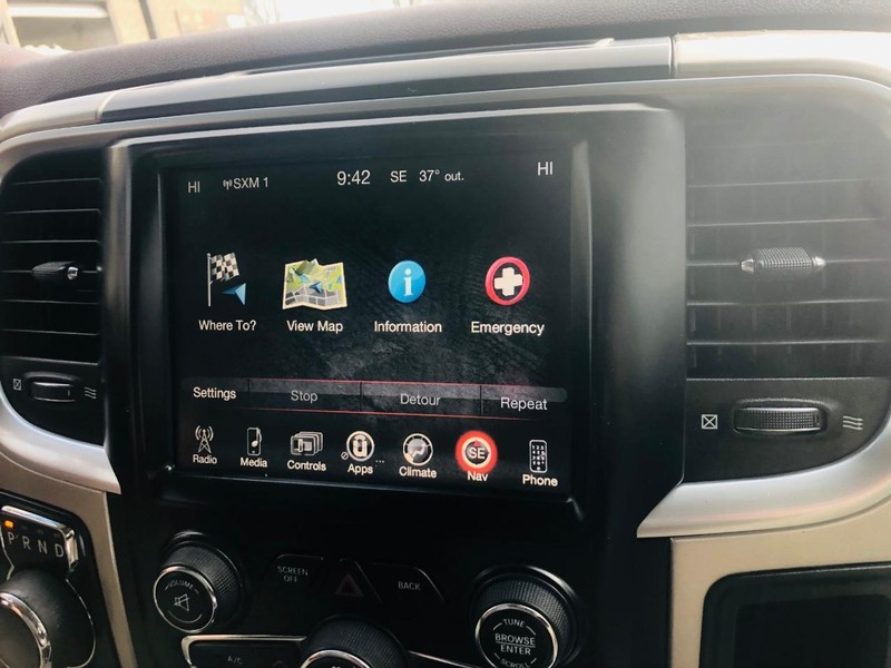 Ram 1500 Vehicle Full-screen Gallery Image 37