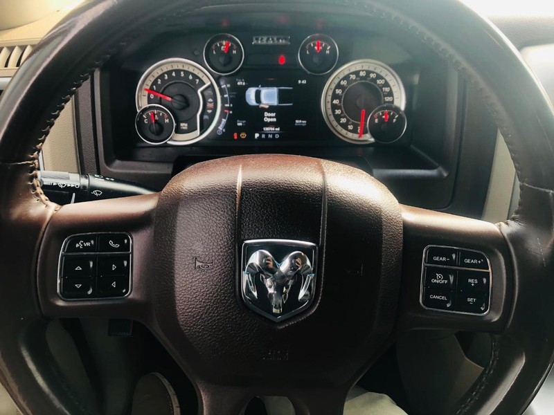 Ram 1500 Vehicle Full-screen Gallery Image 39