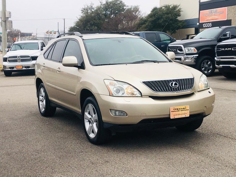 Lexus RX 330 Vehicle Full-screen Gallery Image 03