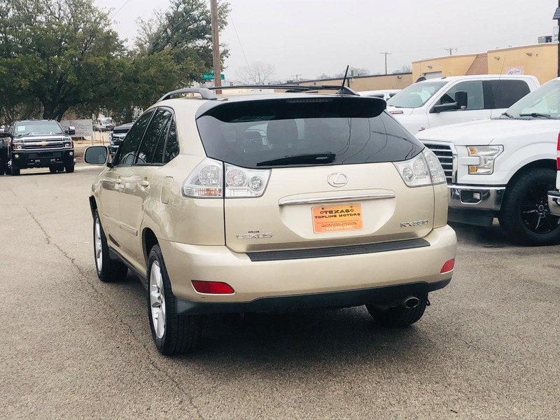 Lexus RX 330 Vehicle Full-screen Gallery Image 06