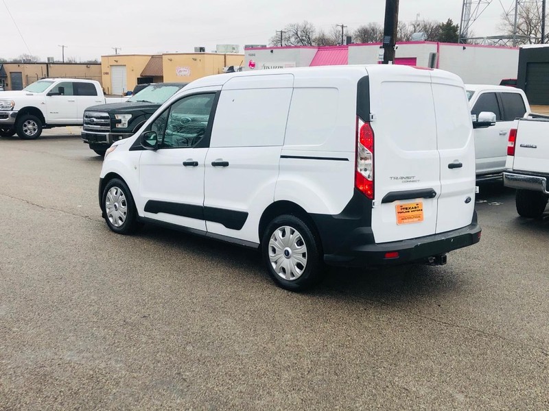 Ford Transit Connect Van Vehicle Full-screen Gallery Image 06