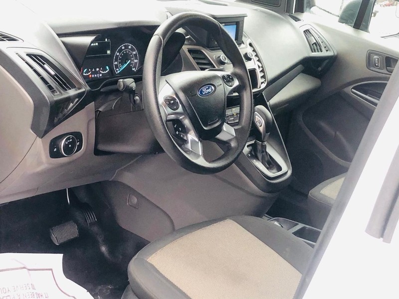 Ford Transit Connect Van Vehicle Full-screen Gallery Image 12