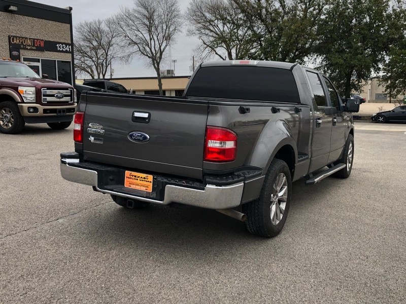 Ford F-150 Vehicle Full-screen Gallery Image 03