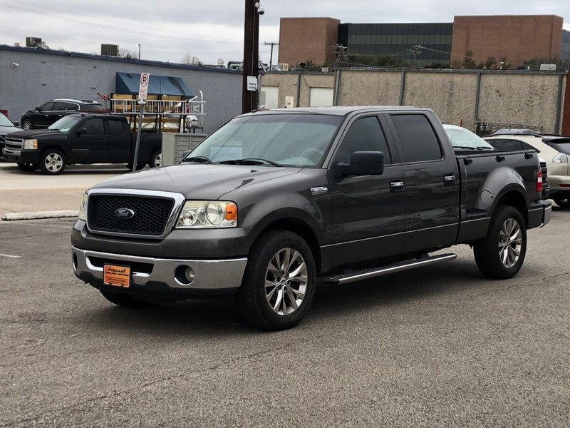 Ford F-150 Vehicle Full-screen Gallery Image 07