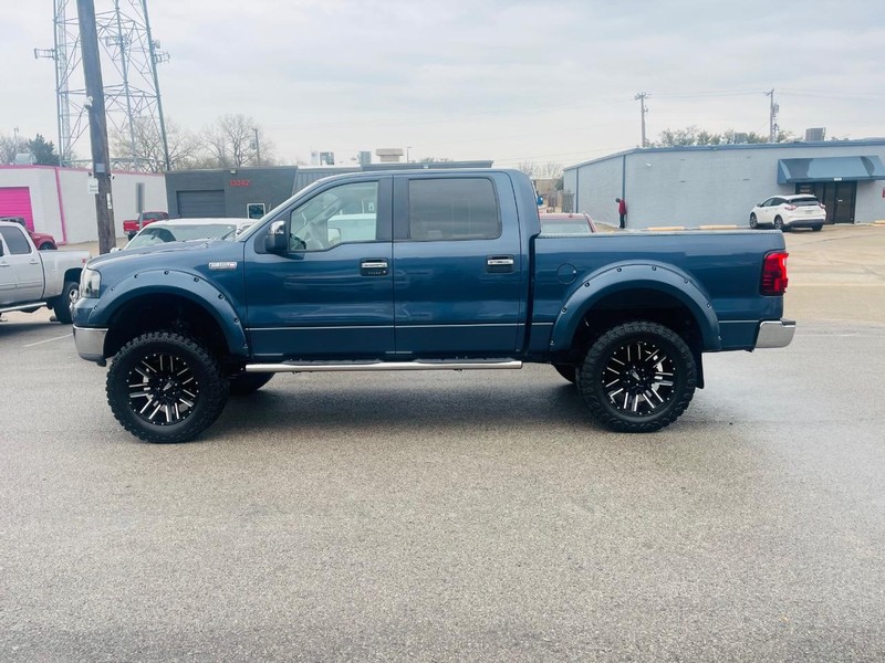 Ford F-150 Vehicle Full-screen Gallery Image 04