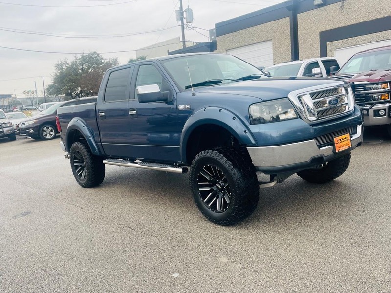 Ford F-150 Vehicle Full-screen Gallery Image 07