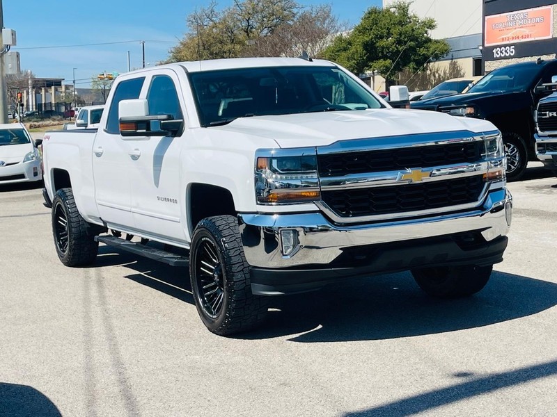 Chevrolet Silverado 1500 Vehicle Full-screen Gallery Image 04
