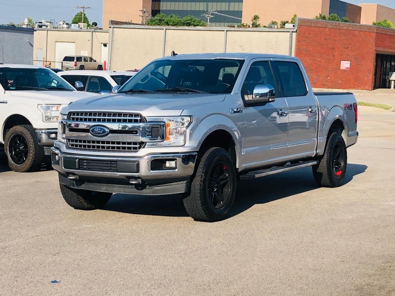 Ford F-150 Vehicle Full-screen Gallery Image 02