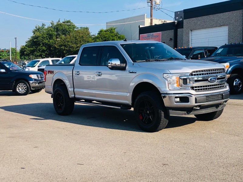 Ford F-150 Vehicle Full-screen Gallery Image 08