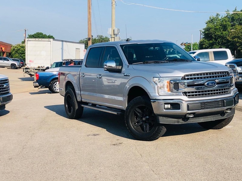 Ford F-150 Vehicle Full-screen Gallery Image 09