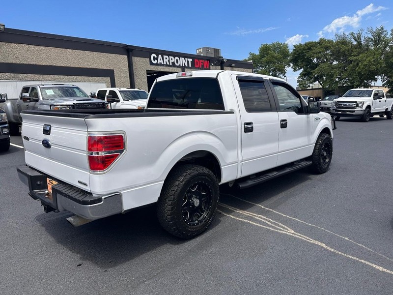 Ford F-150 Vehicle Full-screen Gallery Image 03