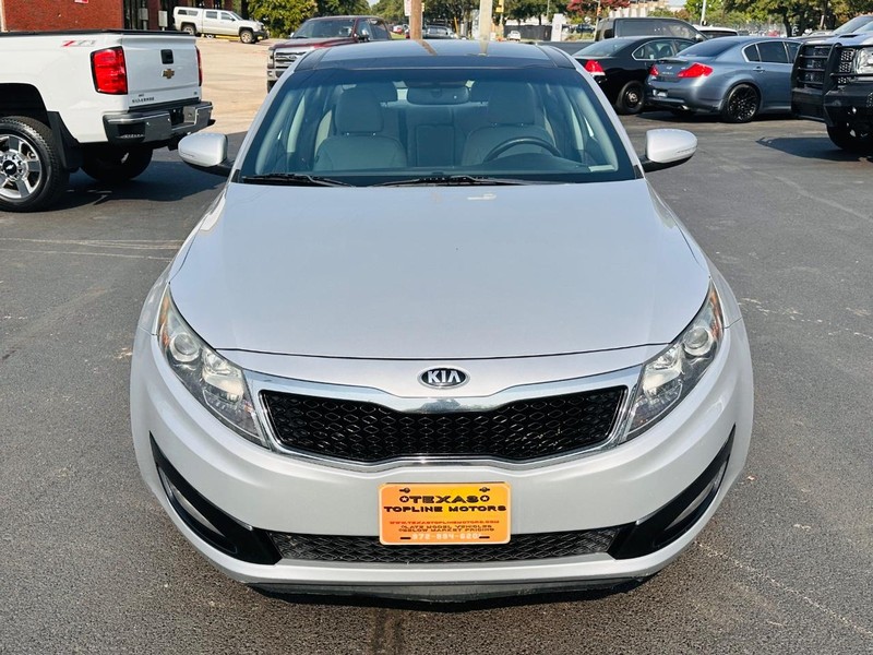 Kia Optima Vehicle Full-screen Gallery Image 04