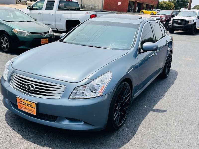 INFINITI G35 Sedan Vehicle Full-screen Gallery Image 06