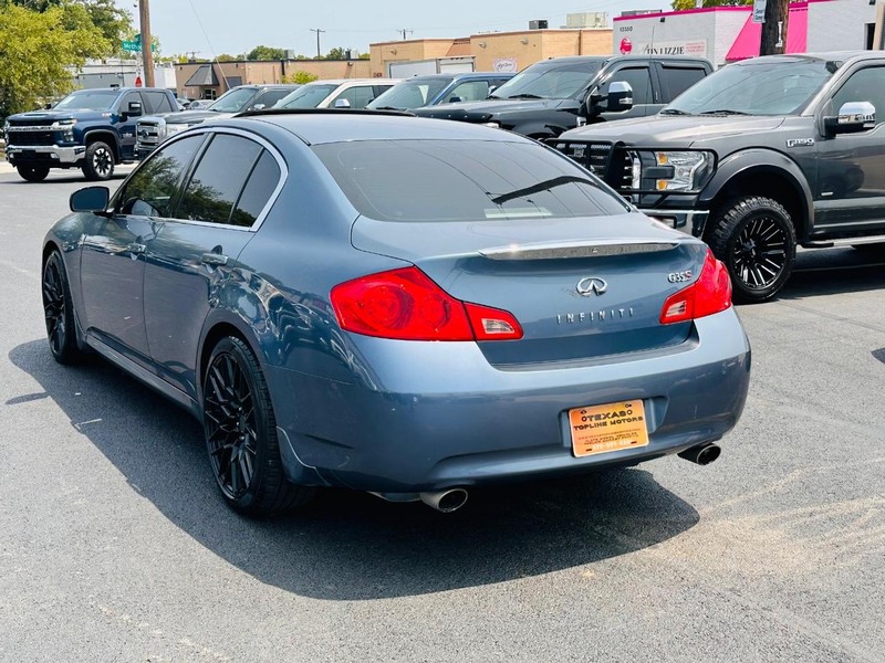 INFINITI G35 Sedan Vehicle Full-screen Gallery Image 13