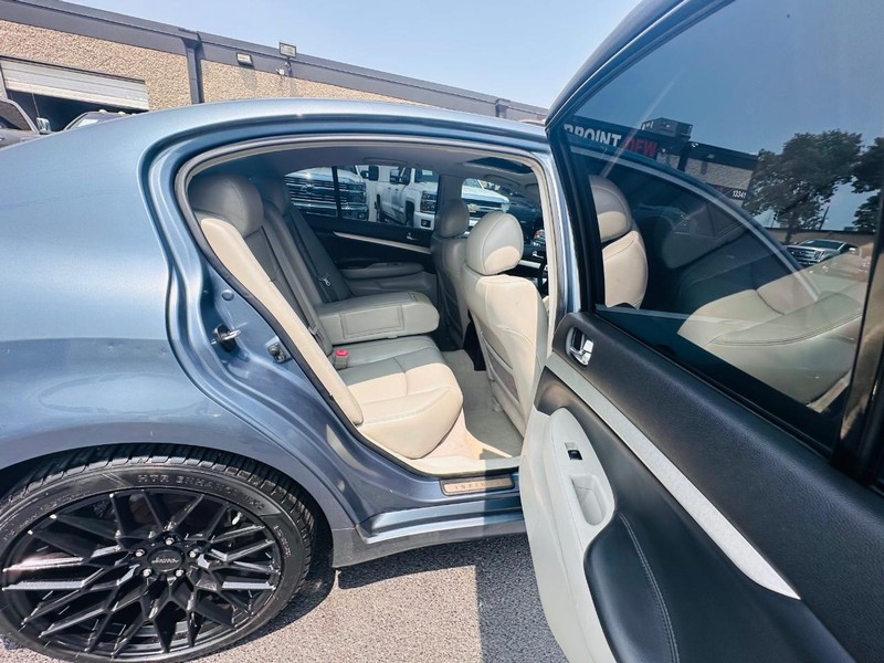 INFINITI G35 Sedan Vehicle Full-screen Gallery Image 25