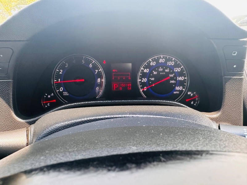 INFINITI G35 Sedan Vehicle Full-screen Gallery Image 26