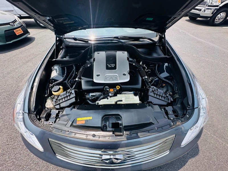 INFINITI G35 Sedan Vehicle Full-screen Gallery Image 32