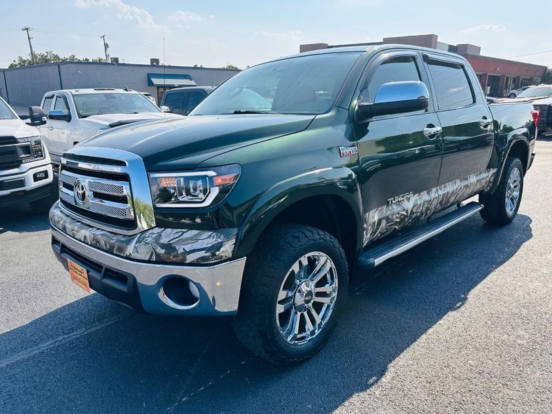 Toyota Tundra 4WD Truck Vehicle Full-screen Gallery Image 05