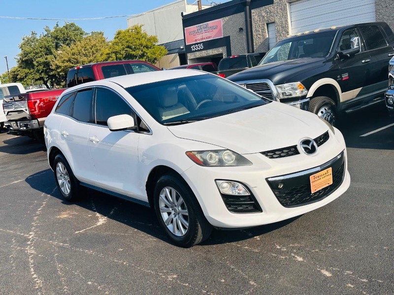 Mazda CX-7 Vehicle Full-screen Gallery Image 11