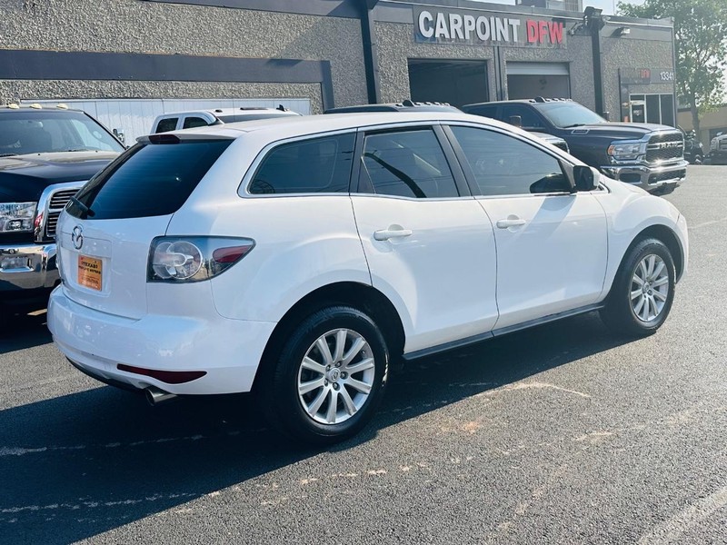 Mazda CX-7 Vehicle Full-screen Gallery Image 13