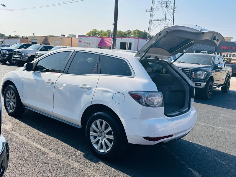 Mazda CX-7 Vehicle Full-screen Gallery Image 20