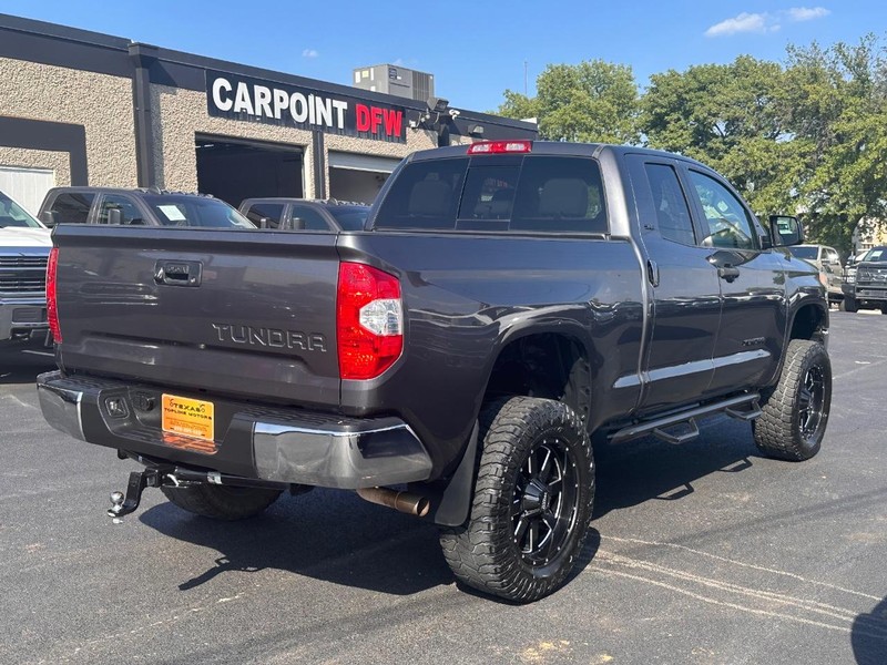 Toyota Tundra 2WD Truck Vehicle Full-screen Gallery Image 08