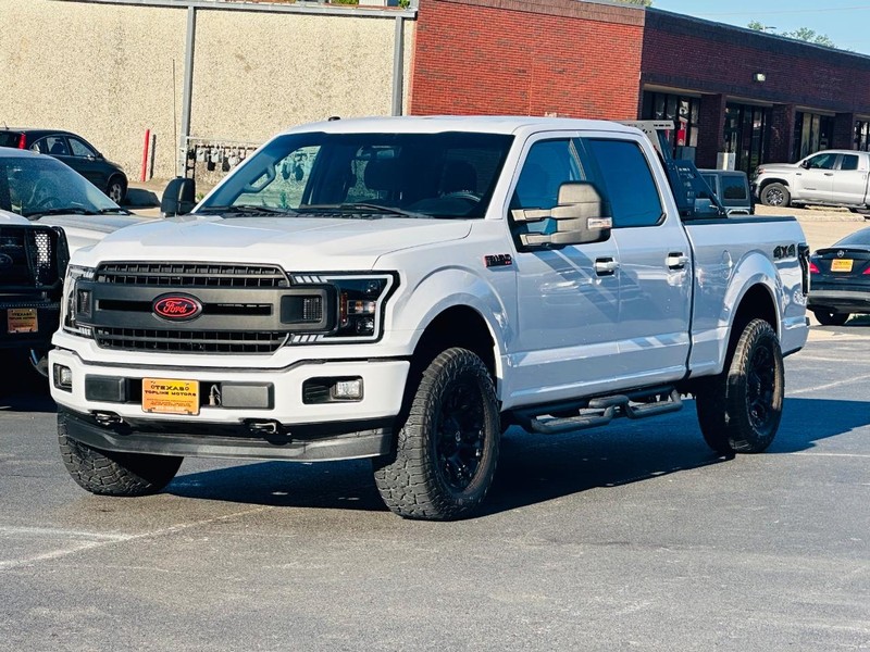Ford F-150 Vehicle Full-screen Gallery Image 08
