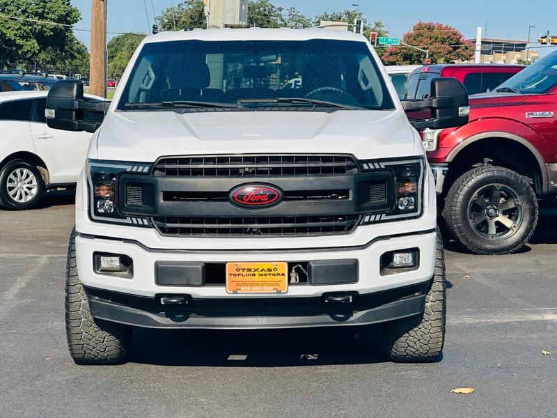 Ford F-150 Vehicle Full-screen Gallery Image 14