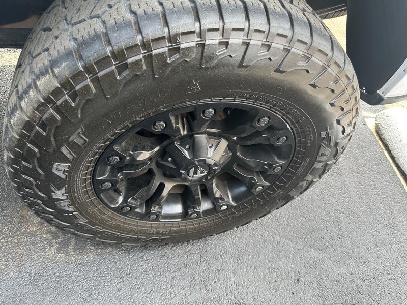 Ford F-150 Vehicle Full-screen Gallery Image 47