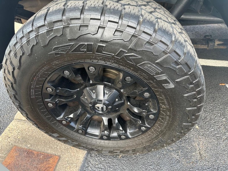 Ford F-150 Vehicle Full-screen Gallery Image 49