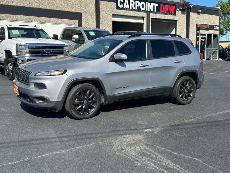 Jeep Cherokee Vehicle Full-screen Gallery Image 18