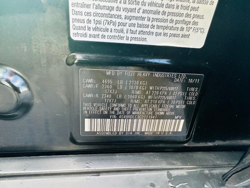 Subaru Outback Vehicle Full-screen Gallery Image 40