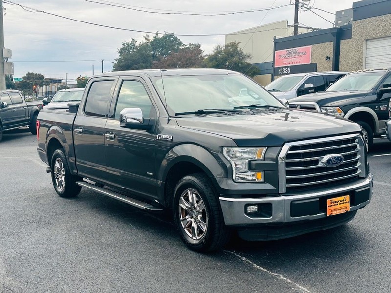 Ford F-150 Vehicle Full-screen Gallery Image 2