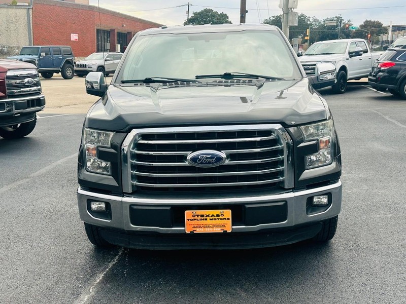 Ford F-150 Vehicle Full-screen Gallery Image 14