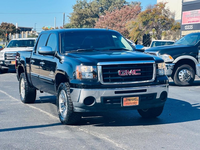 GMC Sierra 1500 Vehicle Full-screen Gallery Image 12