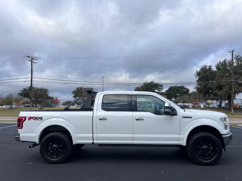 Ford F-150 Vehicle Full-screen Gallery Image 08